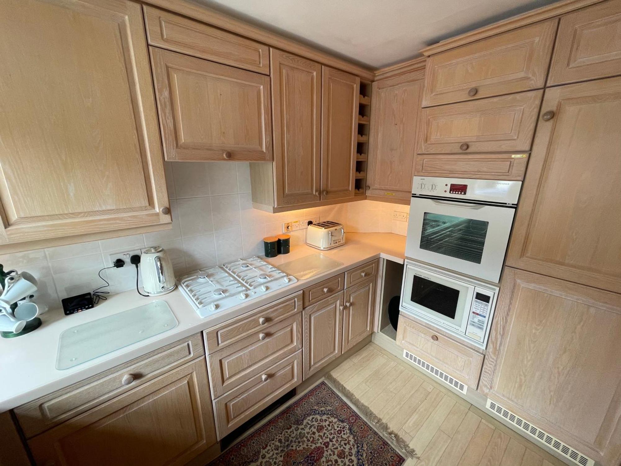 Circus Mews Townhouse:2 Beds:2 En-Suite Baths:Parking:City Centre:Quiet Area Exteriör bild